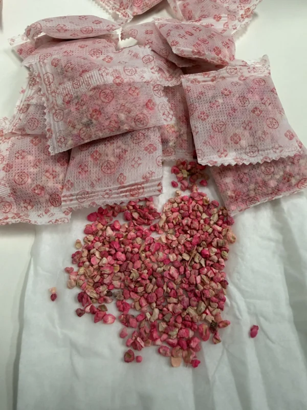 Japanese-Style Floral Febrics Refreshner 1 packet 48 piece